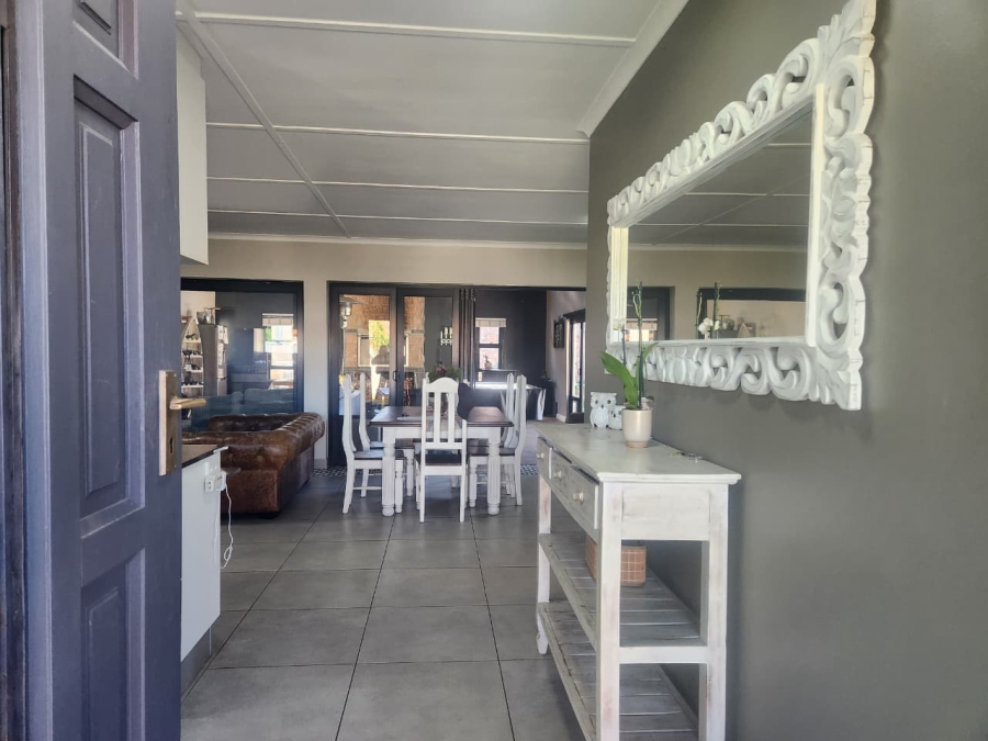 4 Bedroom Property for Sale in Blanco Western Cape